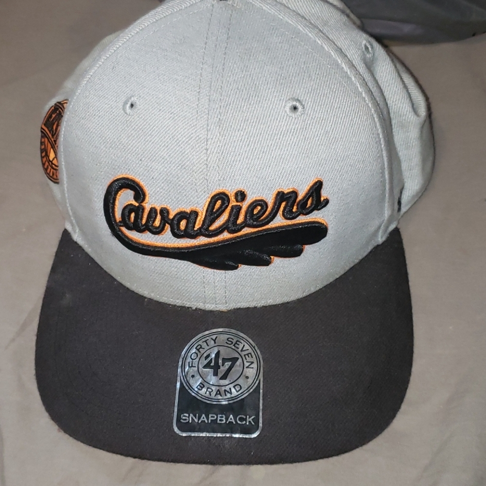 Cavaliers hat